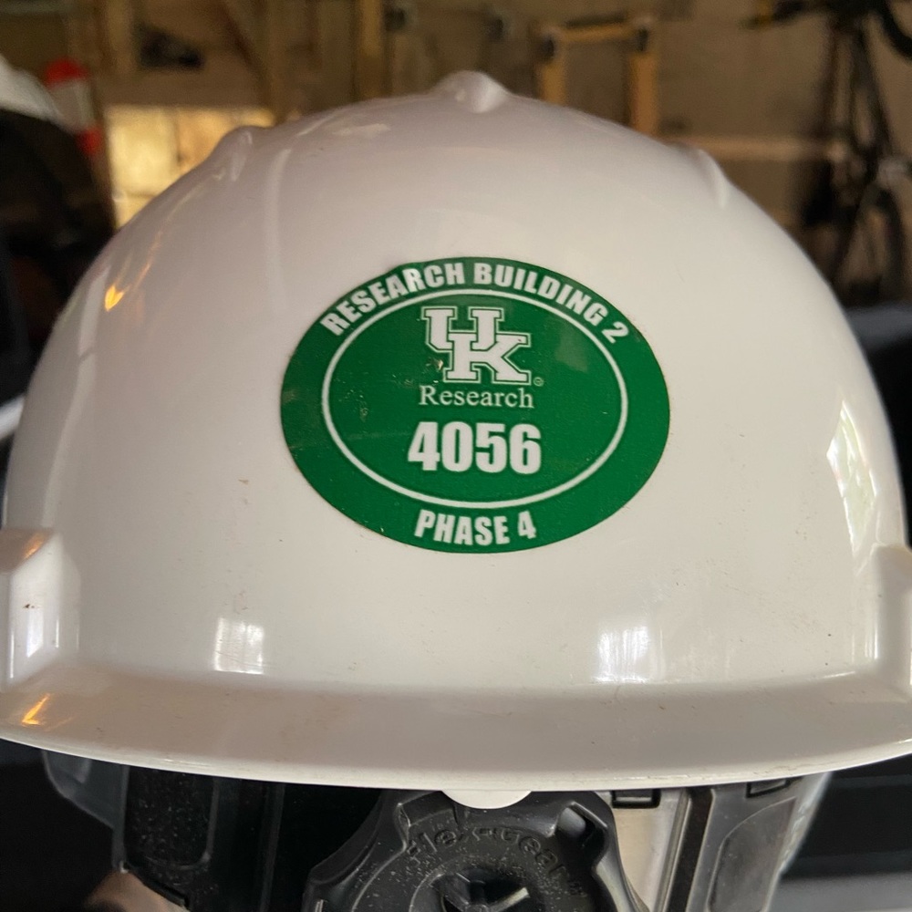 Hard hat - Picture 2 of 3